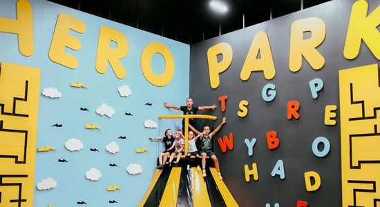Прыжки на батутах в Hero Park
