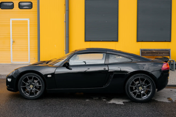 Обучение вождению на гоночном треке на Lotus Europa S