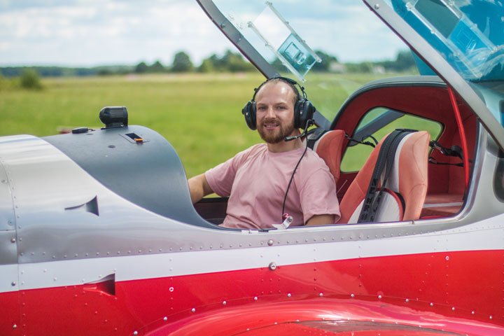 Курсы пилотов на самолете Viper SD4