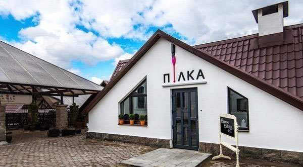 Здание нейл-бар Пилка